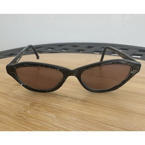 Authentic LA Eyeworks One Pair BLACKBIRD 270 Sunglasses Black Static France main image 8